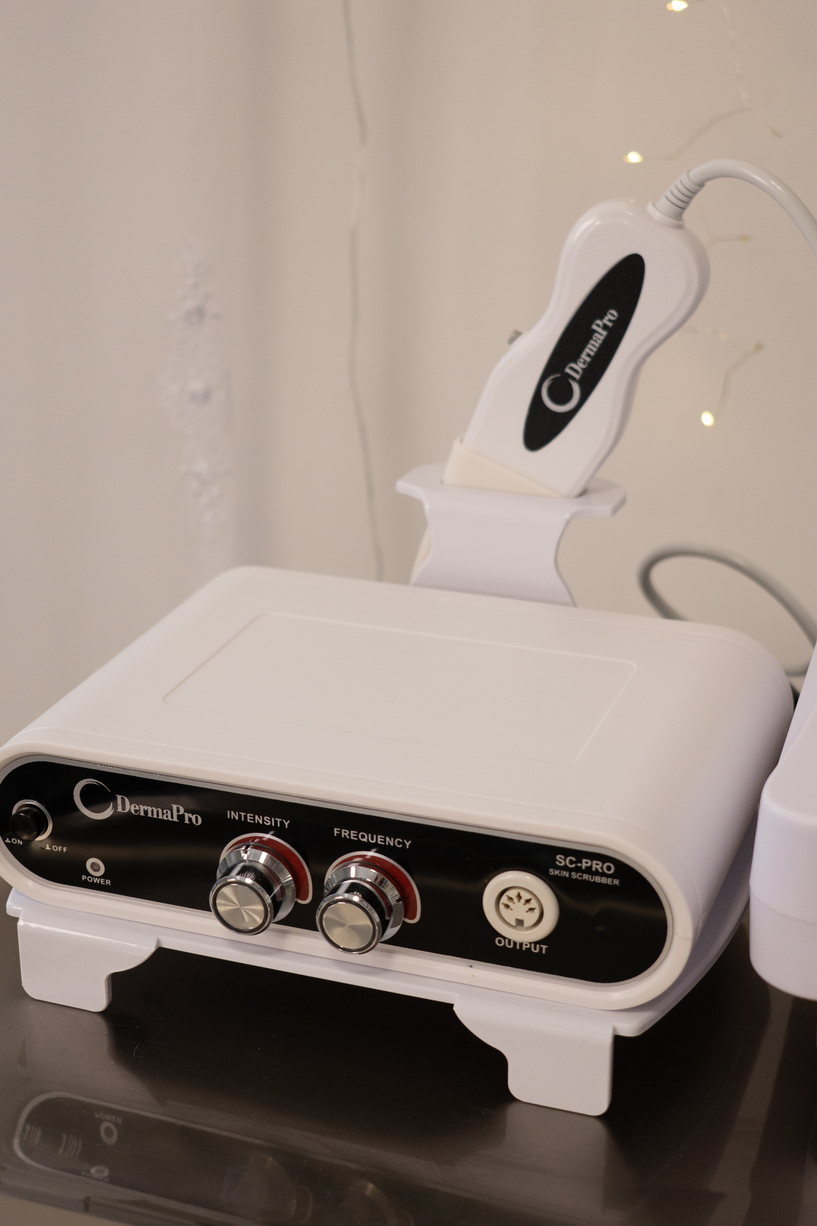 Ультразвуковая чистка лица DermaPro — косметолог Балашов
